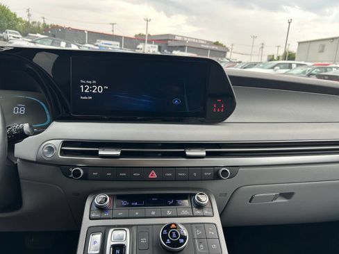 Used 2024 Hyundai Palisade SEL AWD/4WD image 17