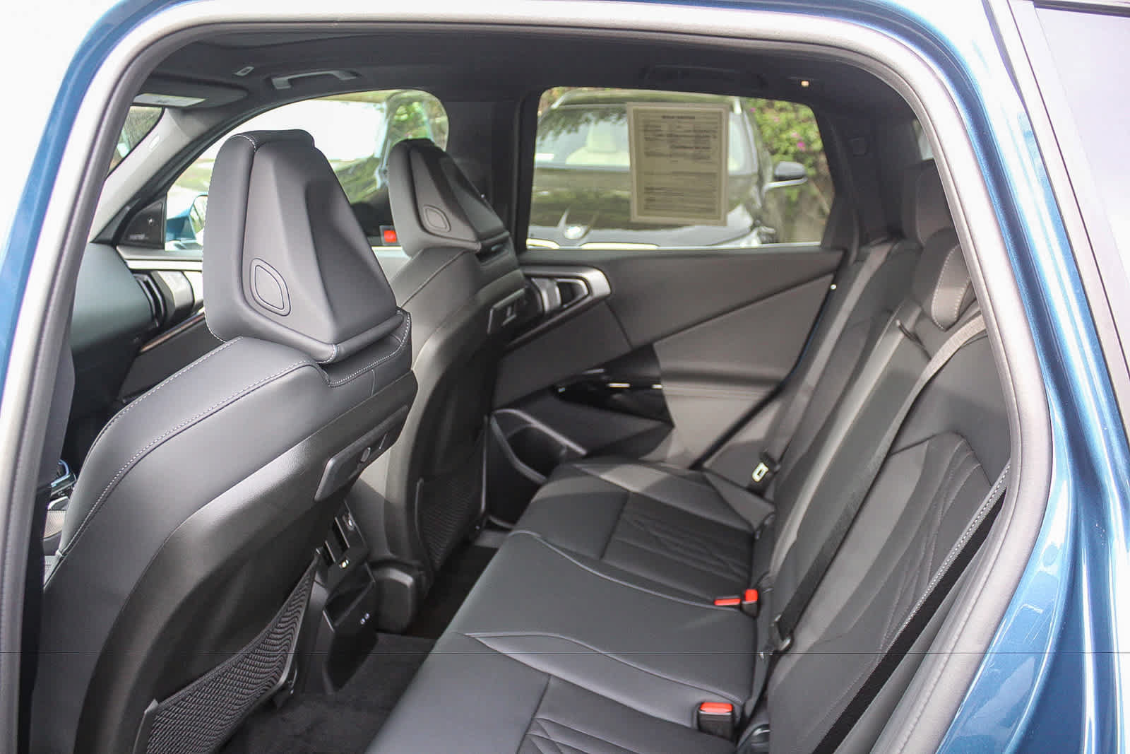 Used 2026 BMW X3 xDrive30i w/ Premium Package AWD/4WD image 23