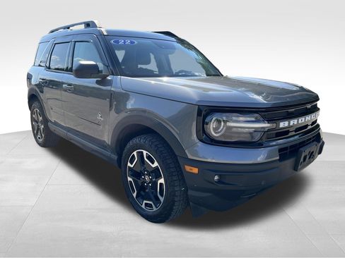 Used 2022 Ford Bronco Sport Outer Banks w/ Tech Package AWD/4WD image 4