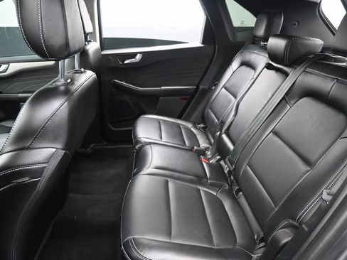 Used 2022 Ford Escape SEL w/ Technology Package image 29