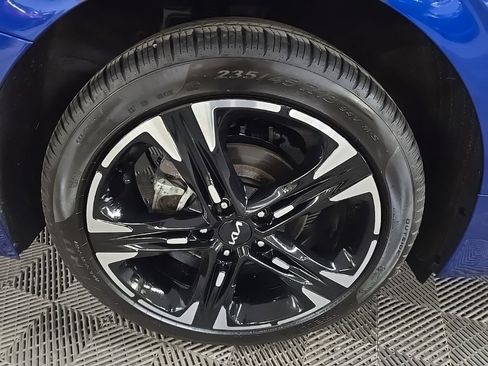 Used 2023 Kia K5 GT-Line image 13