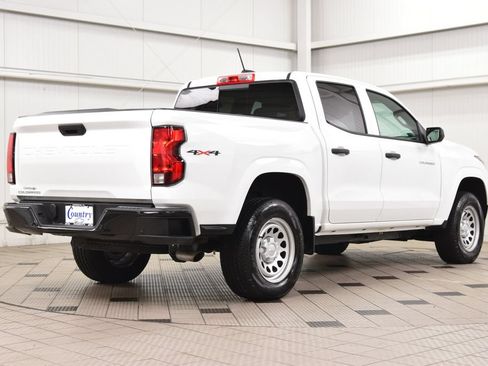 Used 2026 Chevrolet Colorado W/T AWD/4WD image 8