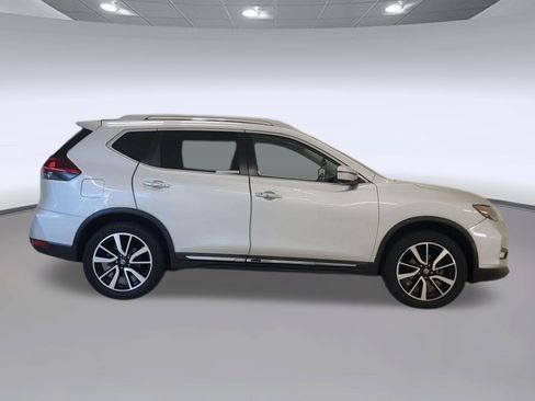 Used 2019 Nissan Rogue SL FWD image 6