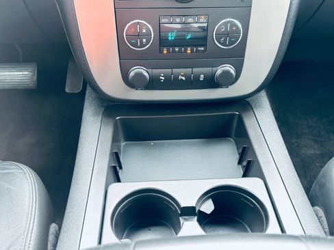 Used 2012 Chevrolet Silverado 1500 LTZ AWD/4WD image 36