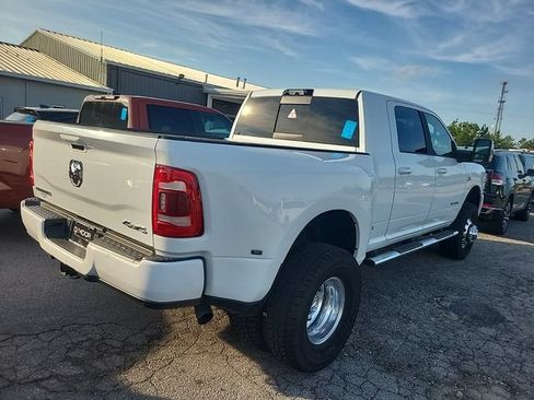 Used 2024 RAM 3500 Laramie AWD/4WD image 2