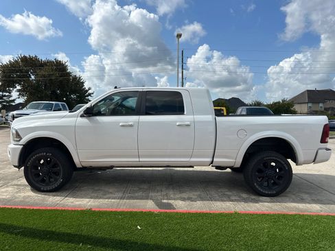 Used 2017 RAM 2500 Laramie w/ Sport Appearance Group AWD/4WD image 4