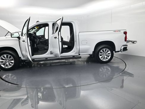 Used 2024 Chevrolet Silverado 1500 Custom AWD/4WD image 73