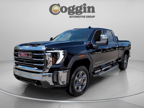 Used 2025 GMC Sierra 2500 SLT w/ SLT Premium Package image 32