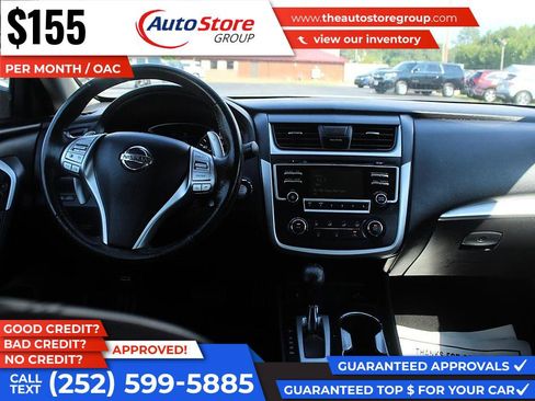 Used 2016 Nissan Altima 2.5 SR w/ LED Appearance Package FWD image 12