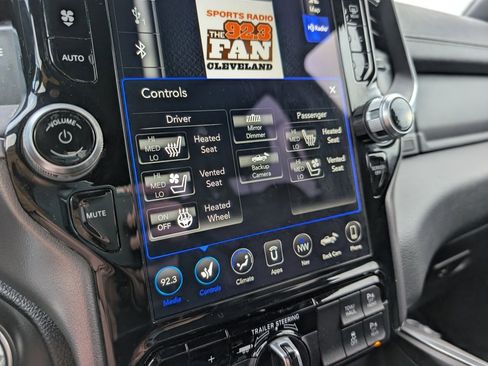 Used 2021 RAM 1500 Laramie w/ Sport Appearance Package image 28