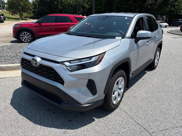 Used 2025 Toyota RAV4 LE FWD image 4