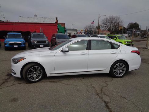 Used 2018 Genesis G80 3.8 image 3
