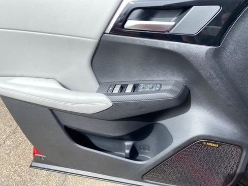 New 2026 Mitsubishi Outlander SE AWD/4WD image 13