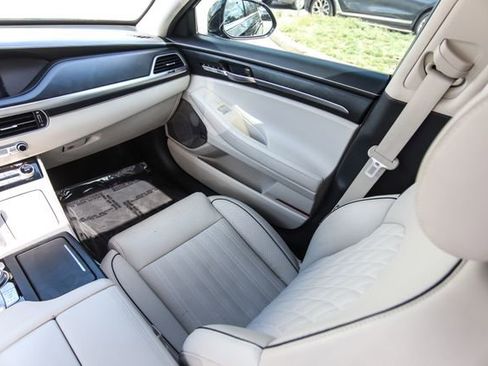 Used 2020 Genesis G90 3.3T Premium AWD/4WD image 43