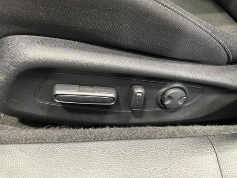 Certified 2023 Honda Accord EX image 13