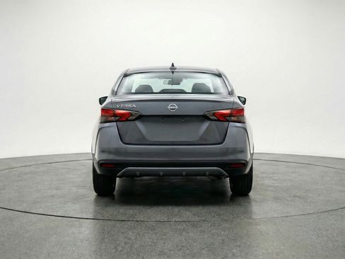 Used 2025 Nissan Versa SV FWD image 7