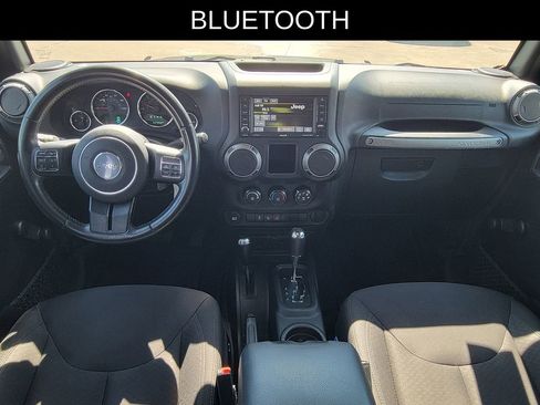 Used 2017 Jeep Wrangler Unlimited Sport w/ Connectivity Group AWD/4WD image 7
