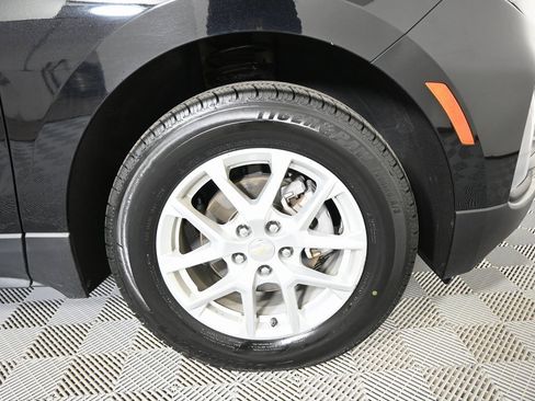 Used 2023 Chevrolet Equinox LT image 12
