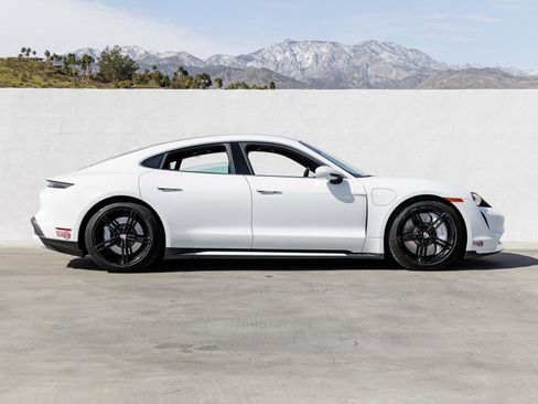 Certified 2020 Porsche Taycan Turbo image 8