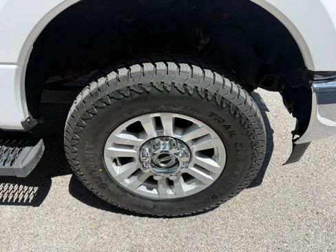Used 2019 Ford F250 XL w/ Power Equipment Group AWD/4WD image 18