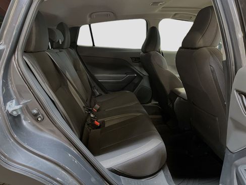 Used 2025 Subaru Crosstrek 2.0i Premium image 26