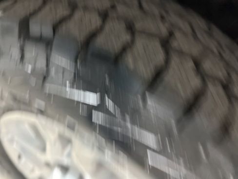 Used 2024 Chevrolet Silverado 2500 LT image 49