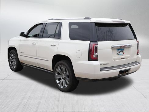 Used 2015 GMC Yukon Denali w/ Premium Package AWD/4WD image 5