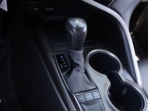 Certified 2023 Toyota Camry SE FWD image 30