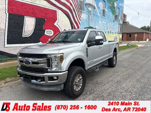 Used 2019 Ford F250 XLT w/ XLT Premium Package AWD/4WD image 1