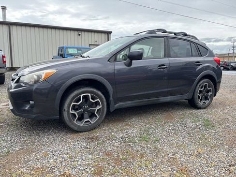 Used 2014 Subaru Crosstrek 2.0i Premium w/ Moonroof Package AWD/4WD image 3