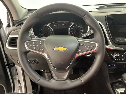 Used 2024 Chevrolet Equinox Premier image 22