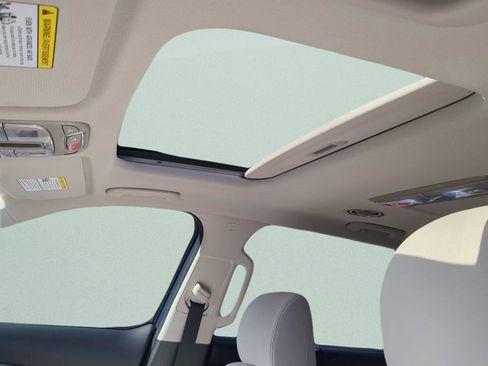 Certified 2025 Kia Telluride EX image 18