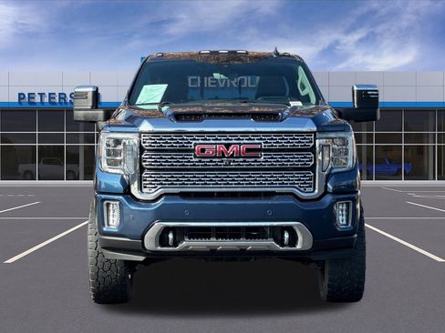 Used 2021 GMC Sierra 3500 Denali w/ Denali Ultimate Package image 9