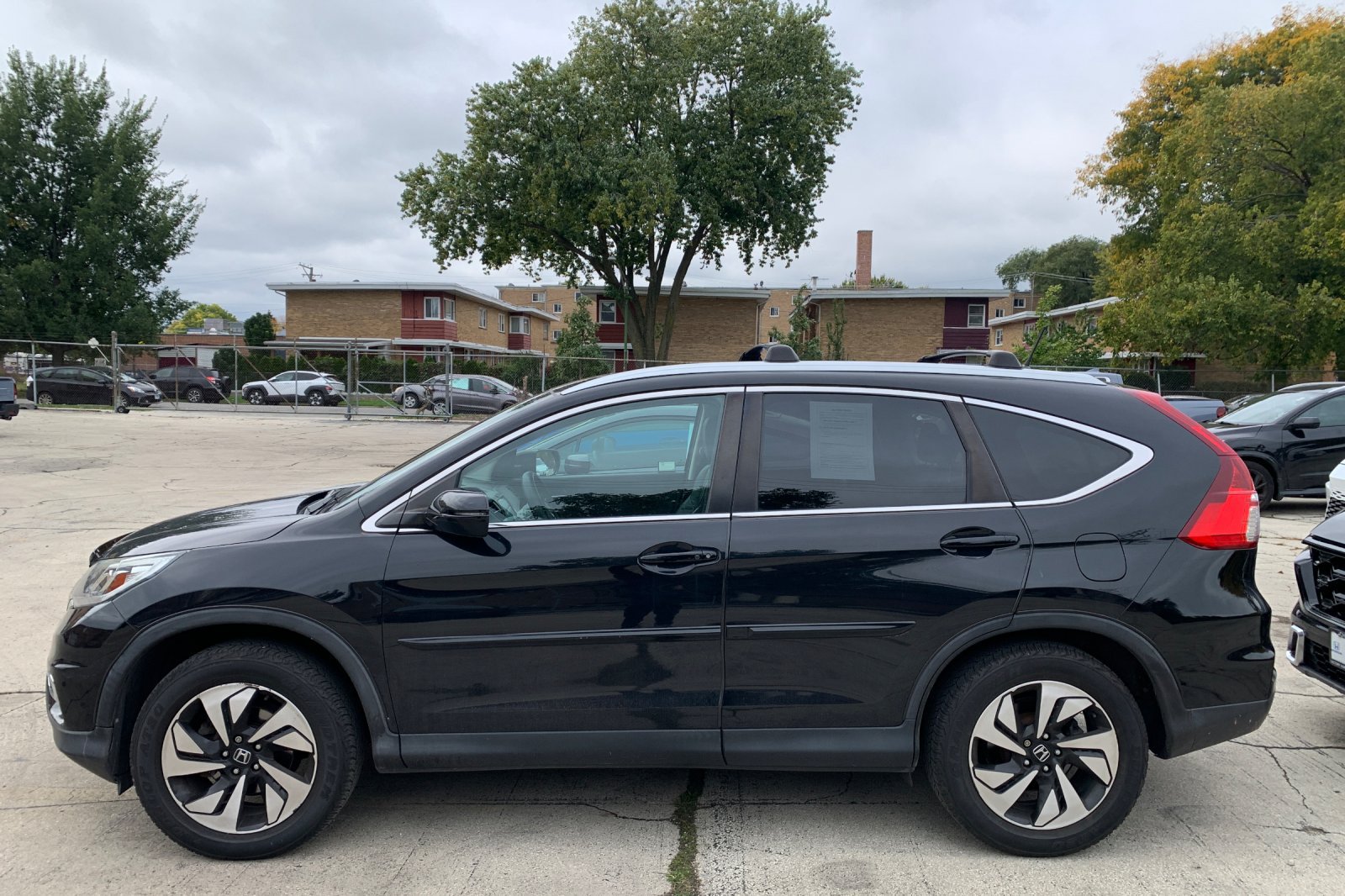 Used 2016 Honda CR-V Touring image 4