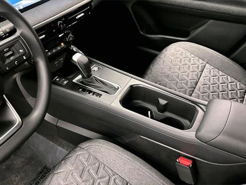 New 2026 Nissan Kicks SV image 8