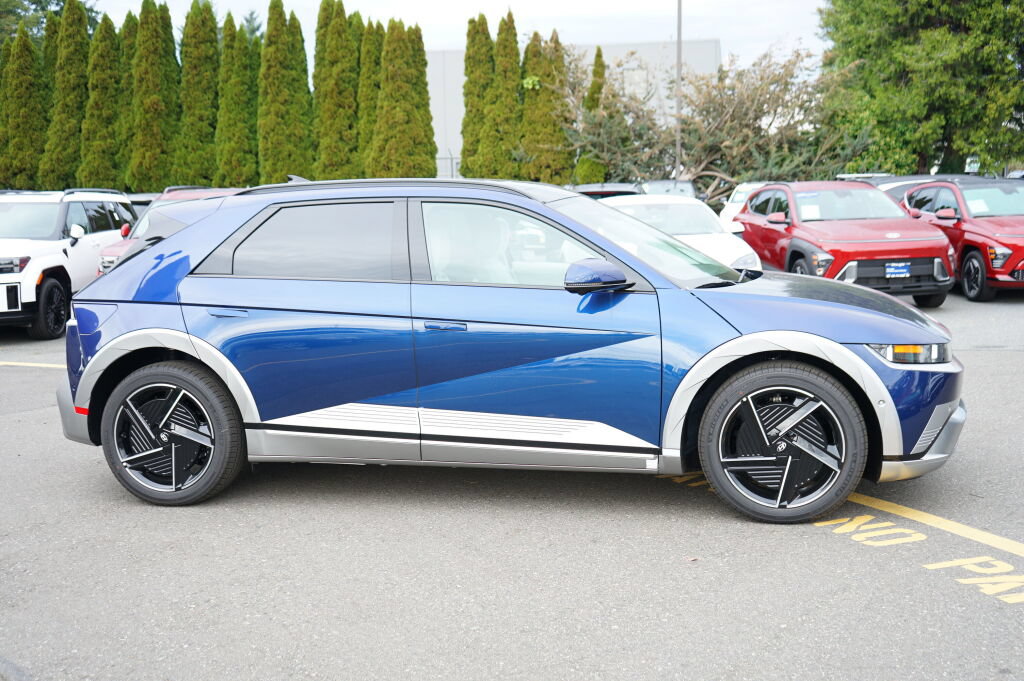 New 2027 Hyundai Ioniq 5 Limited AWD/4WD image 3