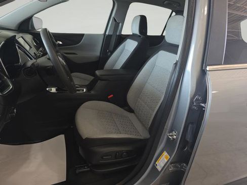 Used 2023 Chevrolet Equinox LT w/ LPO, Floor Liner Package image 10