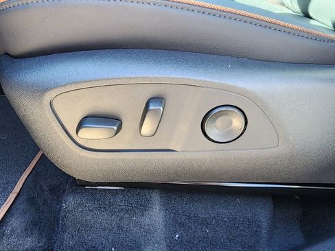 New 2026 GMC Acadia AT4 w/ Super Cruise Package image 18