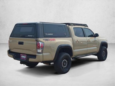 Used 2020 Toyota Tacoma TRD Off-Road w/ TRD Premium Off Road Package AWD/4WD image 22