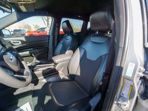 Used 2022 Jeep Compass Altitude image 17