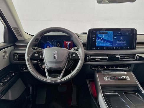 New 2025 Lincoln Aviator Reserve w/ Equipment Group 201A image 25