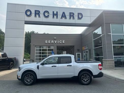 Used 2026 Ford Maverick XLT w/ Equipment Group 301A AWD/4WD image 2