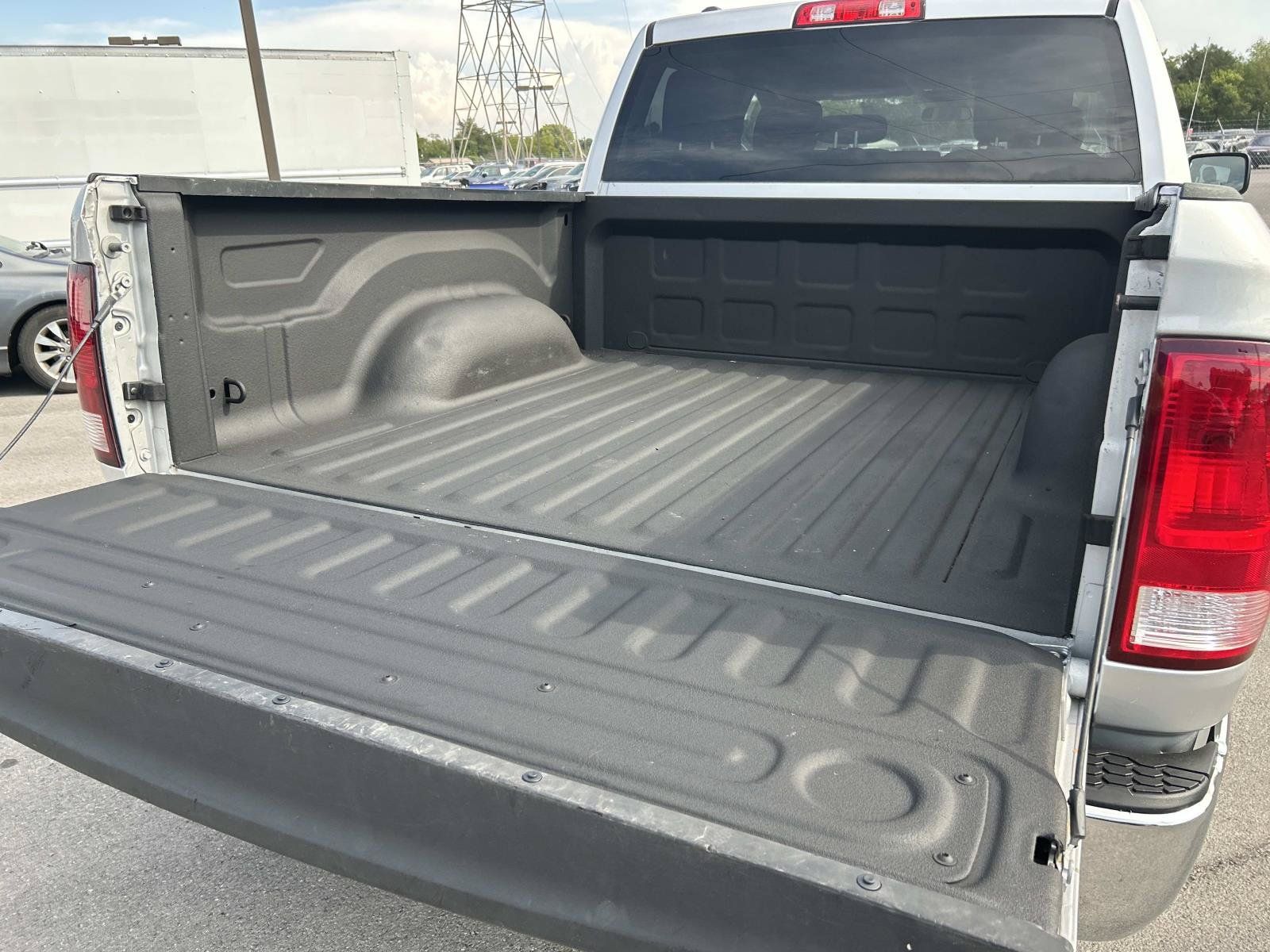 Used 2018 RAM 1500 Tradesman w/ Popular Equipment Group RWD image 16