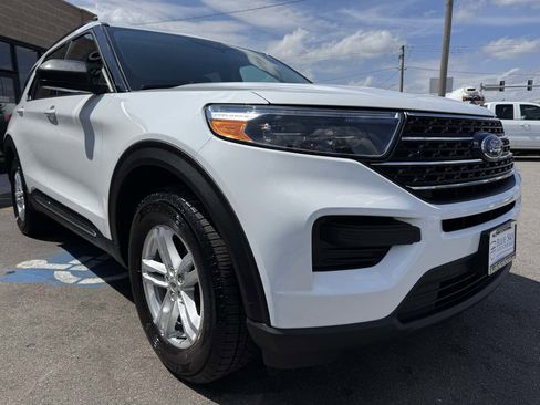 Used 2020 Ford Explorer XLT w/ Class III Trailer Tow Package image 3