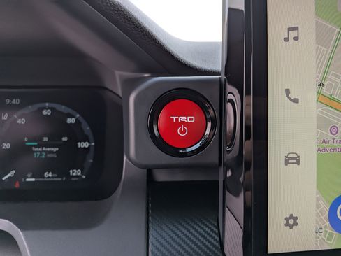 Certified 2025 Toyota Tacoma TRD Pro image 34