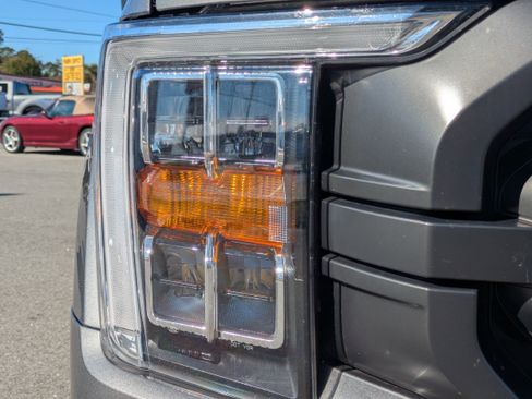 Used 2023 Ford F150 XLT image 8