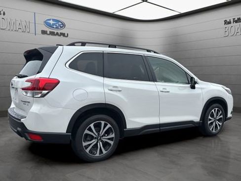 Used 2024 Subaru Forester Limited w/ Convenience Package image 4