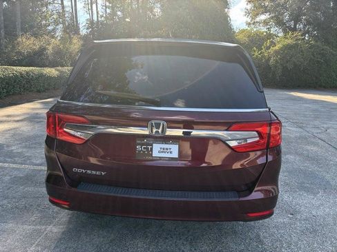 Used 2018 Honda Odyssey EX-L image 8