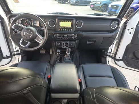 Used 2022 Jeep Gladiator Overland w/ Popular Equipment Package AWD/4WD image 10
