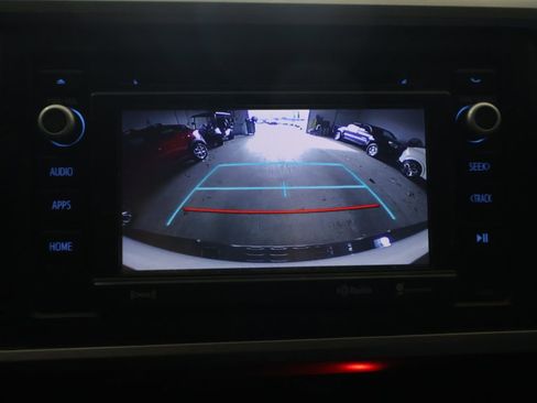 Used 2017 Toyota Tacoma SR5 w/ Tow Package image 21